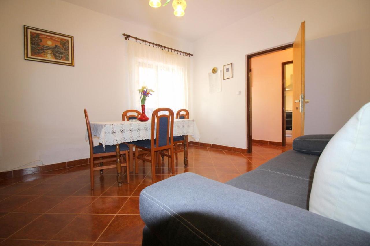 Apartment Liliana Near Beach Porec Ngoại thất bức ảnh
